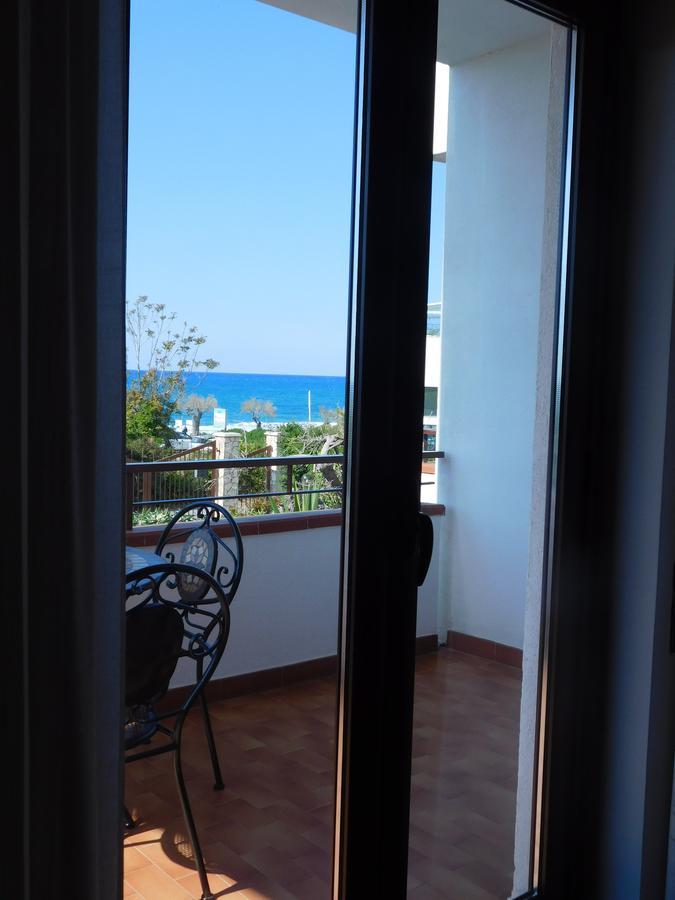 Bed and Breakfast Stella Marina Sea & Sun à Cefalù Extérieur photo